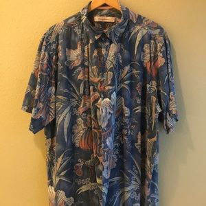 Men’s button down shirt